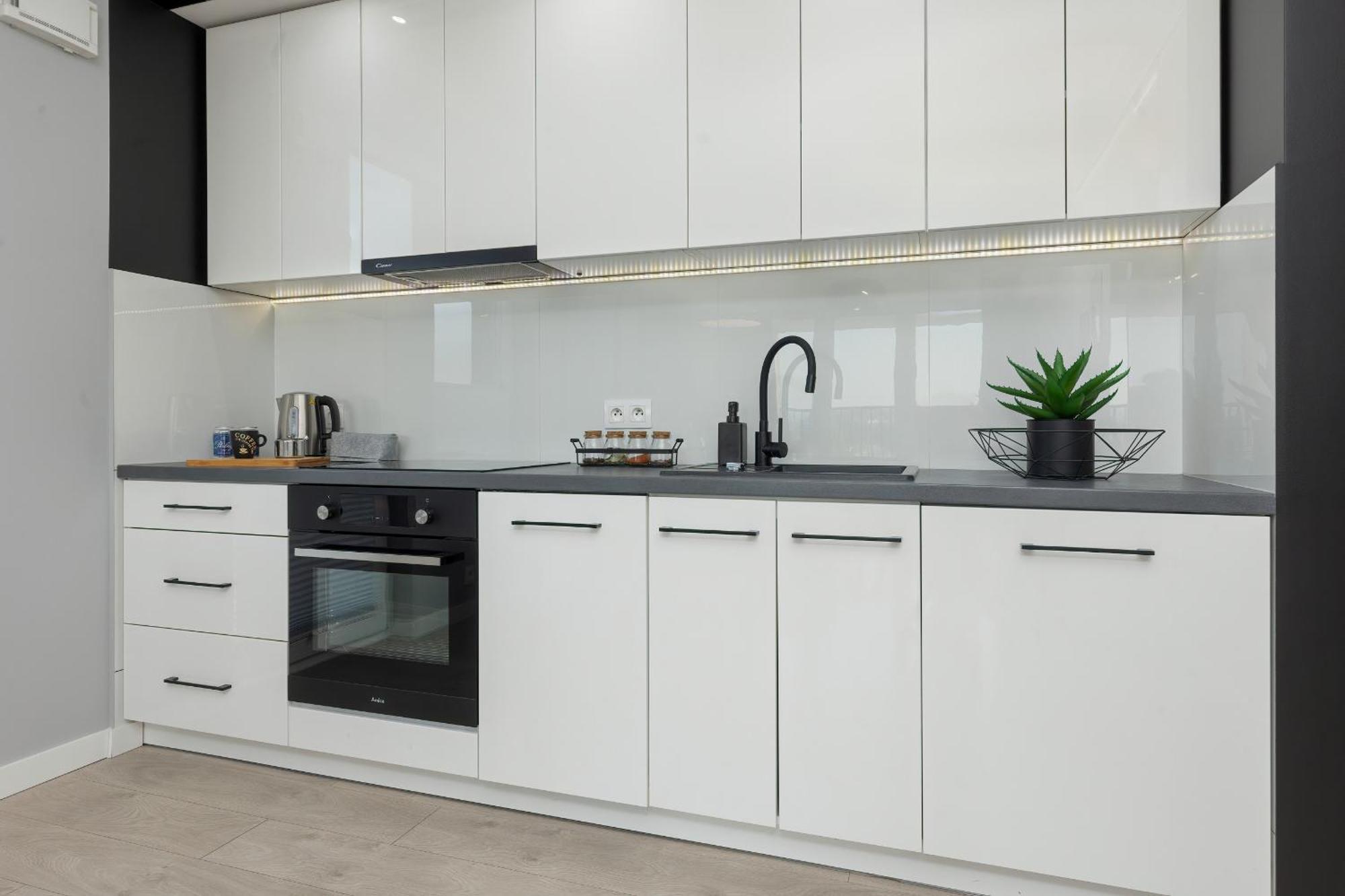 Podgorze Lipska Pet-Friendly Apartment With Balcony And Parking By Renters Prestige Krasków Eksteriør bilde